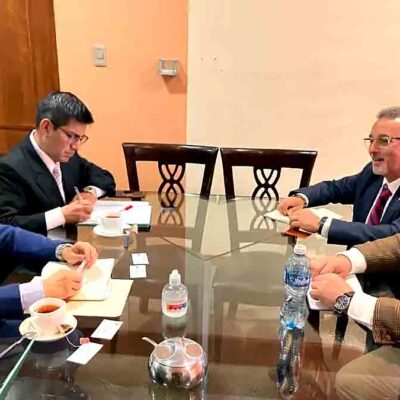 reunión entre autoridades de Bolivia y funcionarios de USDA
