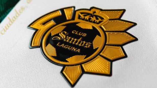 FIFA sanciona al Club Santos