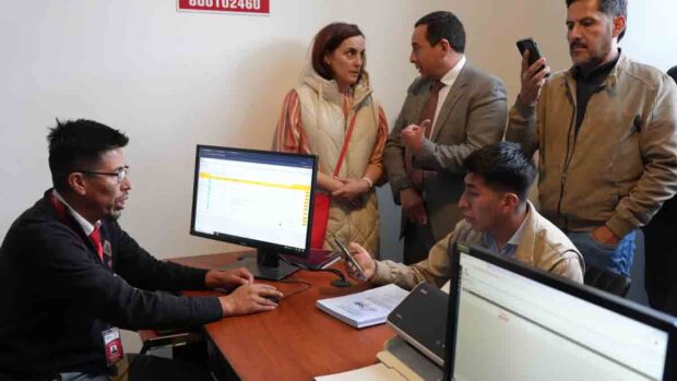 la oficina digital del Senapi en La Paz