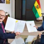 la entrega del informe de la Procuraduría sobre El Sillar a la ABC