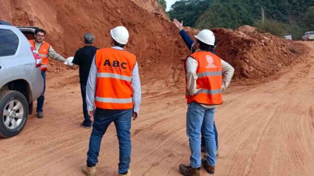 funcionarios de la ABC inspeccionan el tramo Canaletas-Entre Ríos-Palos Blancos