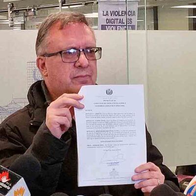 El diputado Carlos Alarcón
