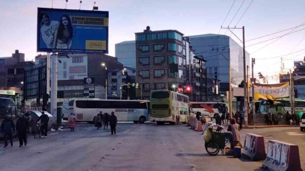 uno de los puntos de bloque en La Paz