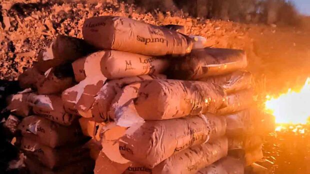 mercadería de contrabando es incinerada