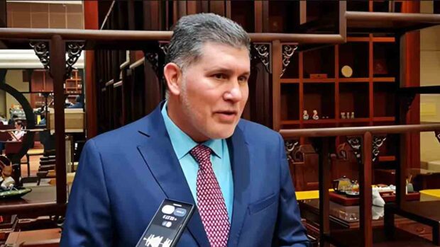 El viceprimer ministro y ministro de Comercio Exterior e Inversiones de Cuba, Óscar Pérez-Oliva Fraga