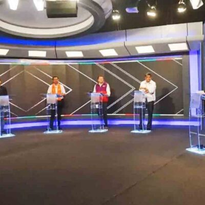 uno de los debates de los candidatos a alcaldes