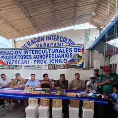 reunión entre autoridades de Gobierno y productores de soya y arroz