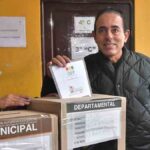 el candidato Cesar Dockweiler