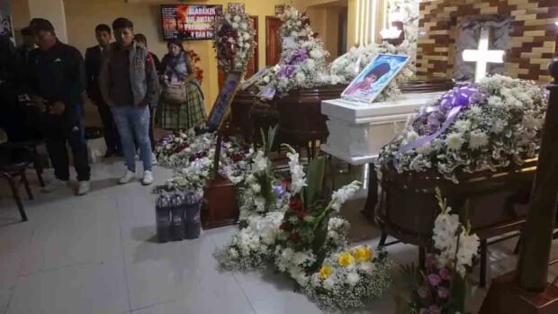 velorio de los fallecidos en tragedia aérea en El Alto