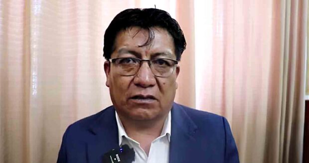 concejal René Mamani Huallpa