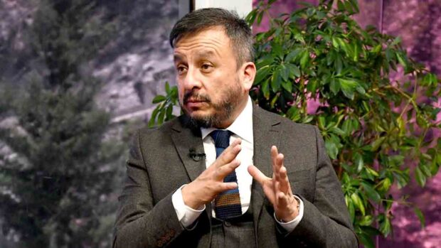 Mauricio Medinaceli, ministro de Hidrocarburos