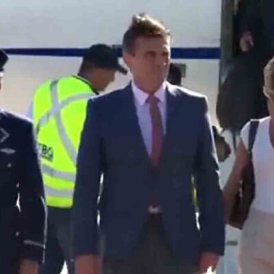 el presidente Rodrigo Paz llega a Chile acompañado de su esposa