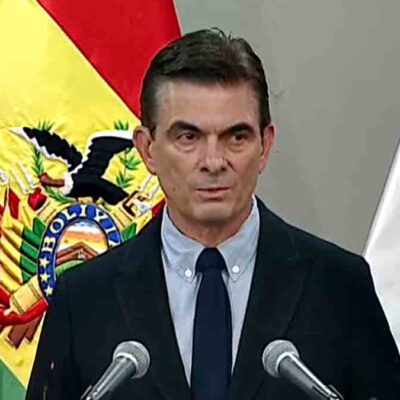 el presidente Rodrigo Paz en conferencia de prensa