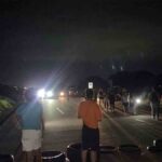 pobladores bloquean en Portachuelo