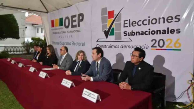 vocales del TSE