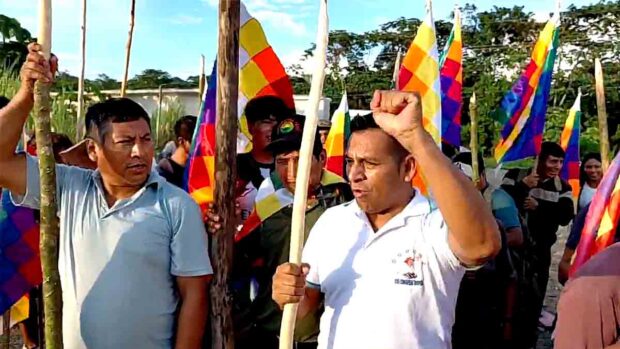 cocaleros instalan vigilia en el trópico de Cochabamba