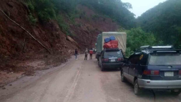 derrumbe en la ruta Tarija - Villa Montes