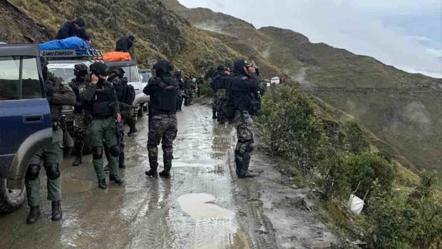 el contingente policial desplazado en Sorata