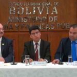 conferencia de prensa de autoridades de Gobierno