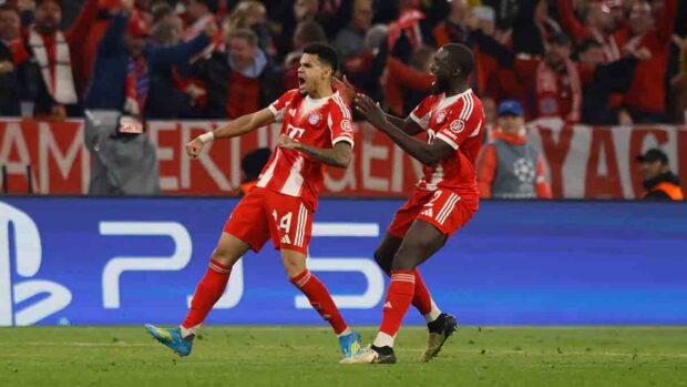 El colombiano Luis Díaz festeja su gol, que significó la clasificación del Bayern Múnich a las semifinales de la Champions League