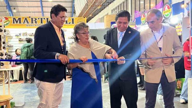 la inauguración del pabellón de Cadepia
