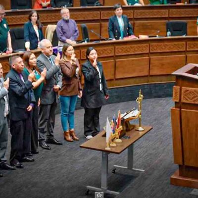 miembros de la Comisión de Ética de Diputados son juramentados