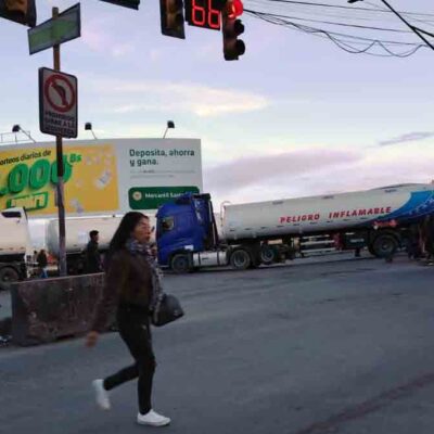 bloqueo de vías en El Alto