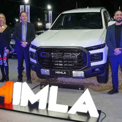 la camioneta Himla