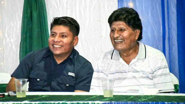 Leonardo Loza junto a Evo Morales