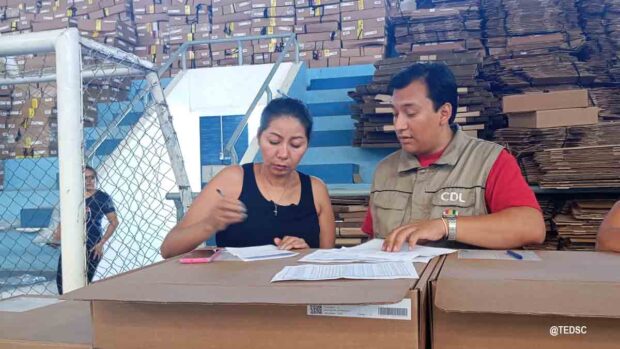 Material electoral para balotaje en Santa Cruz
