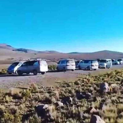 bloqueo de choferes en la ruta La Paz - Oruro