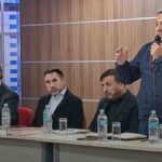diálogo de autoridades de Gobierno con choferes en Oruro
