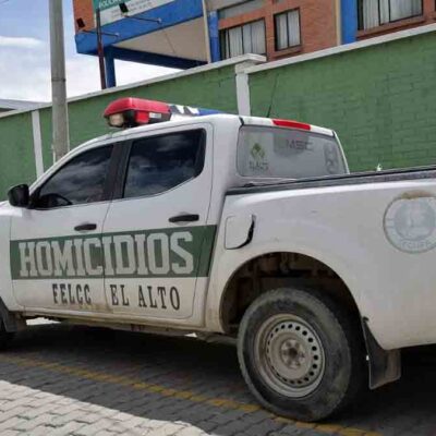 un vehículo policial