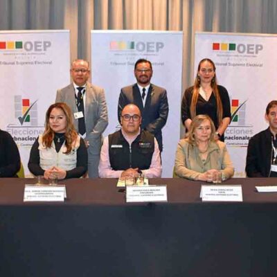 el presidente y vocales del TSE