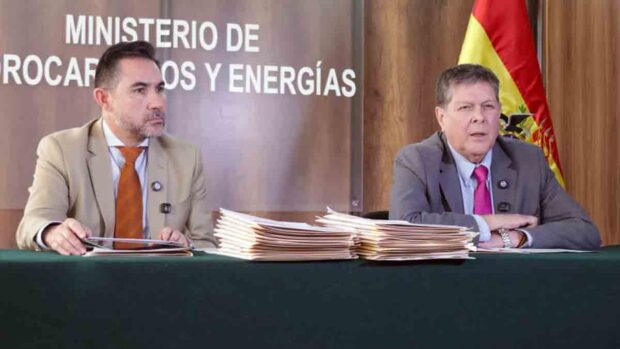 el director de la ANH y el ministro de Hidrocarburos