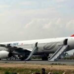 Evacúan avión de Turkish Airlines en Katmandú por incendio en tren de aterrizaje