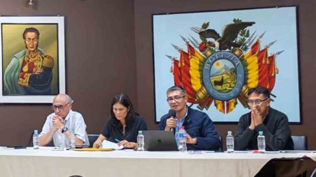 Emiten Decreto bono Aula