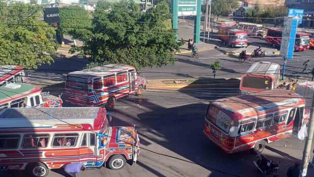 bloqueo de transportistas en Cochabamba