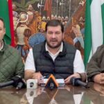 cívicos cruceños en conferencia de prensa