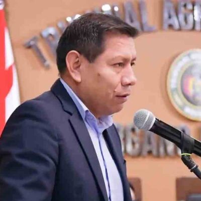 magistrado del Tribunal Agroambiental, Víctor Hugo Claure