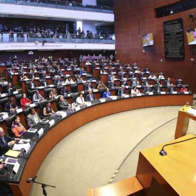 sesión del EuroLat en México