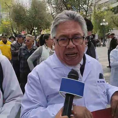 médicos marcha en la ciudad de La Paz