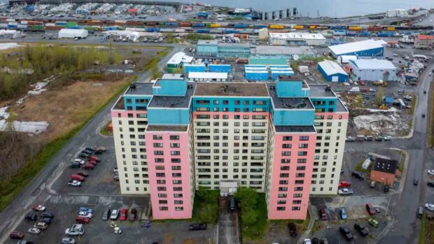 Wittier pueblo de Alaska