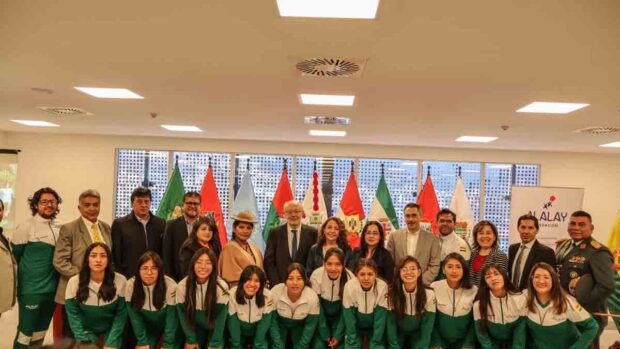 Selección femenina de fútbol boliviano
