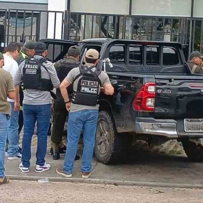 personal de la Felcc en el lugar del crimen