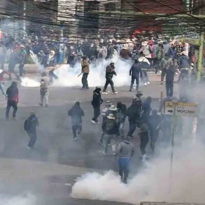 enfrentamientos cerca de plaza Murillo