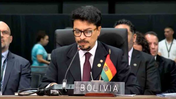 Fernando Aramayo, canciller de Bolivia en la OEA