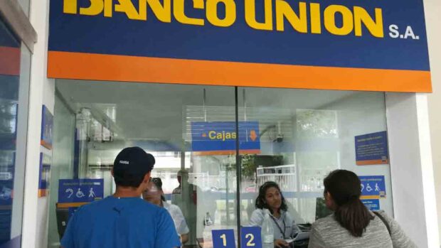 Banco Unión cierra agencias en Oruro y el trópico de Cochabamba