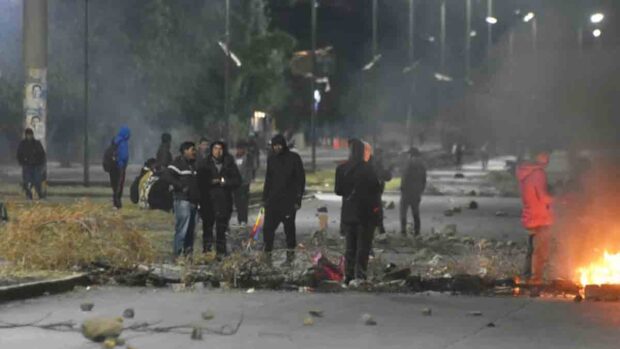 bloqueo en la avenida Petrolera