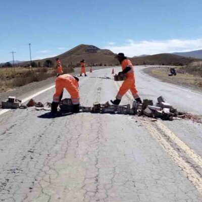 bloqueos persisten en Bolivia